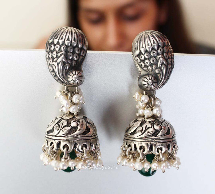 Anvaya Emerald Jhumkas