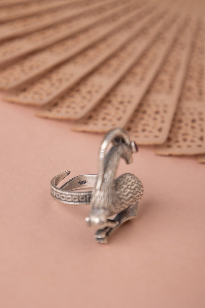 Mizoya Hiran Statement Ring