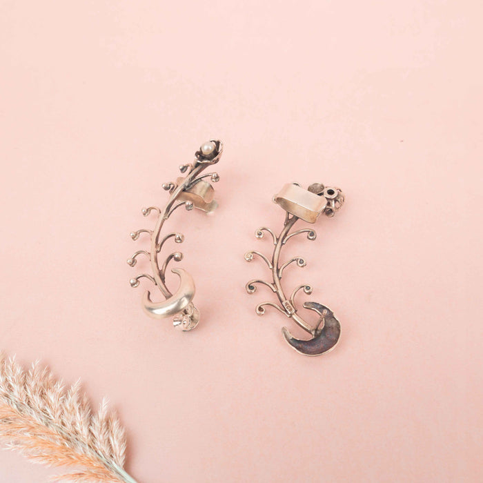 Moh Statement Petal Sequence Earcuff