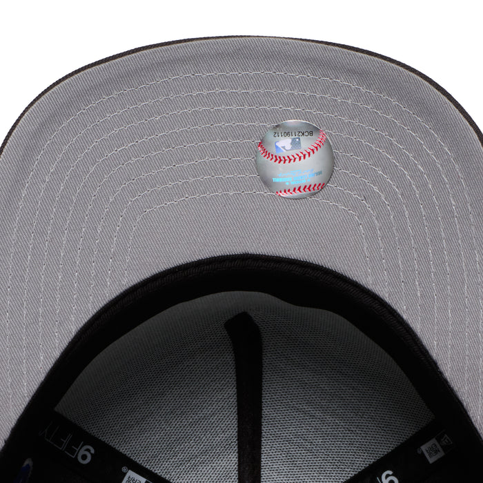 New York Yankees Dark Grey 950 AFrame SWS Patch Snap Back