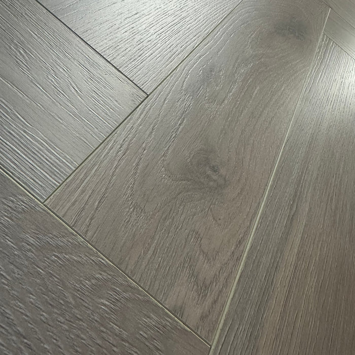 Konig Prestige Glazed Oak Herringbone (Laminate Flooring)