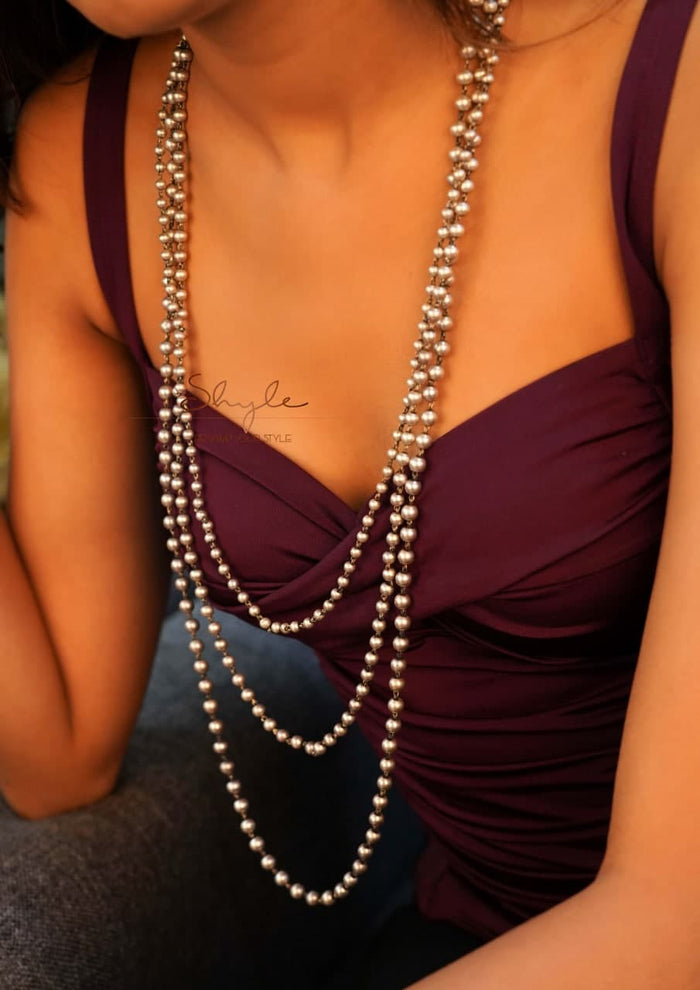 Adya Layered Ball Chain Cluster