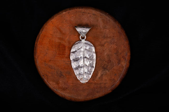 Adya Sookha Patta Pendant