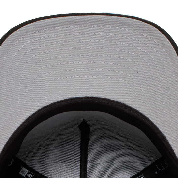 Anaheim Ducks All Black 950 AFrame Snap Back