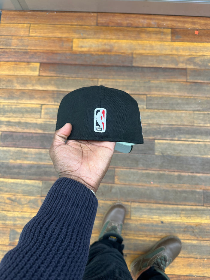 Chicago Bulls All Black 6X Champions