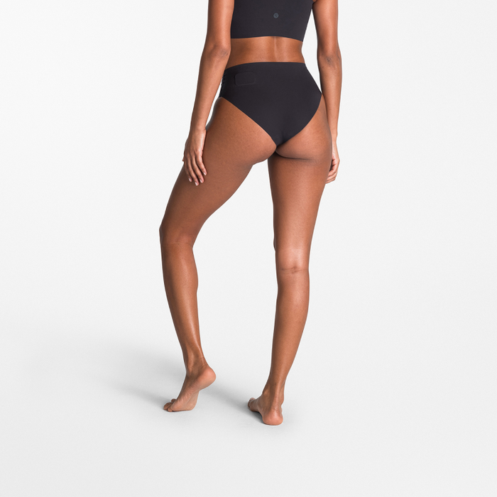 Essential Intimates Pack