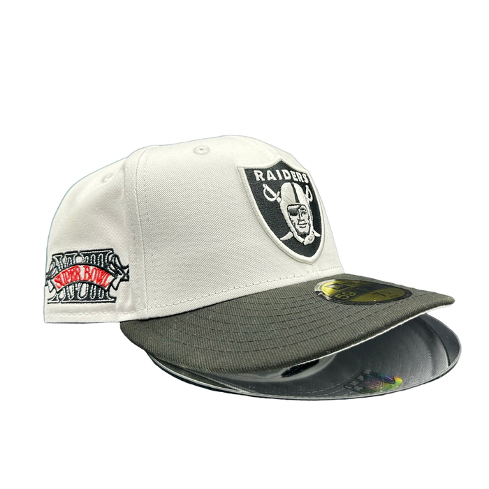 Las Vegas Raiders White & Black 5950 Fitteds XVIII