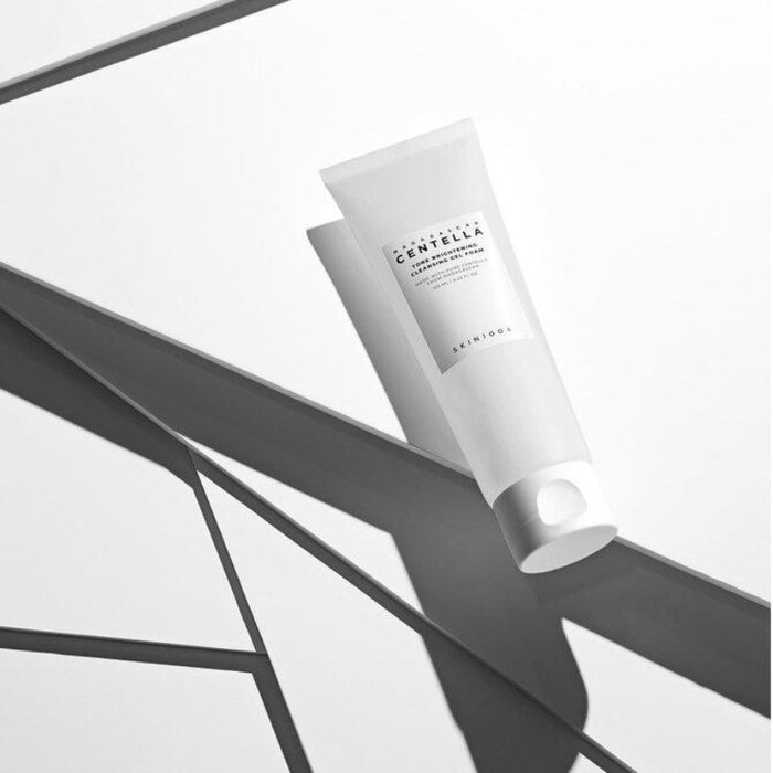 Madagascar Centella Tone Brightening Cleansing Gel Foam - Korean-Skincare