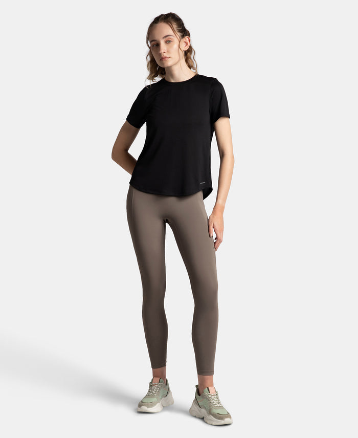 Microfiber Fabric Regular Fit Half Sleeve Breathable Mesh T-Shirt - Black