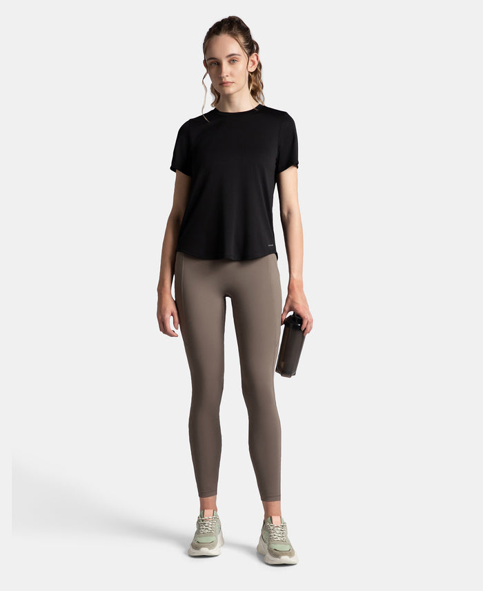 Microfiber Fabric Regular Fit Half Sleeve Breathable Mesh T-Shirt - Black