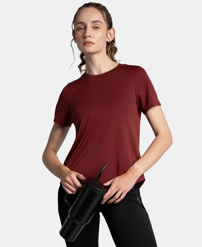 Microfiber Fabric Regular Fit Half Sleeve Breathable Mesh T-Shirt - Tawny Port