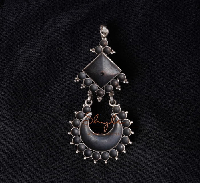 Mizoya Chandra Motif Drop Necklace