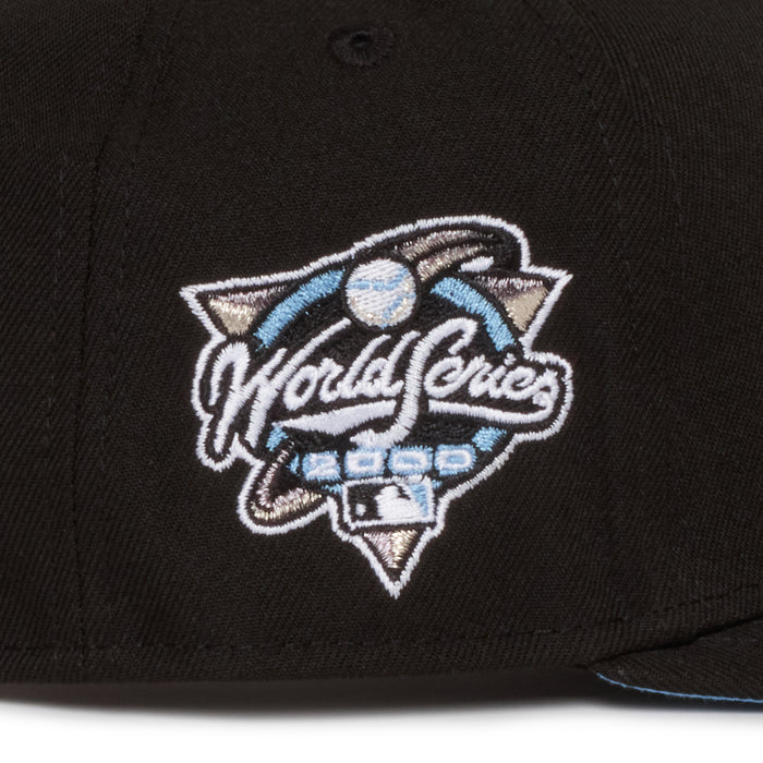 New York Yankees Black Sky Heart 950 AFrame 2000 WS Patch  Snap Back