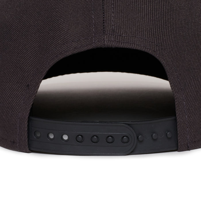 New York Yankees Dark Grey 950 AFrame SWS Patch Snap Back