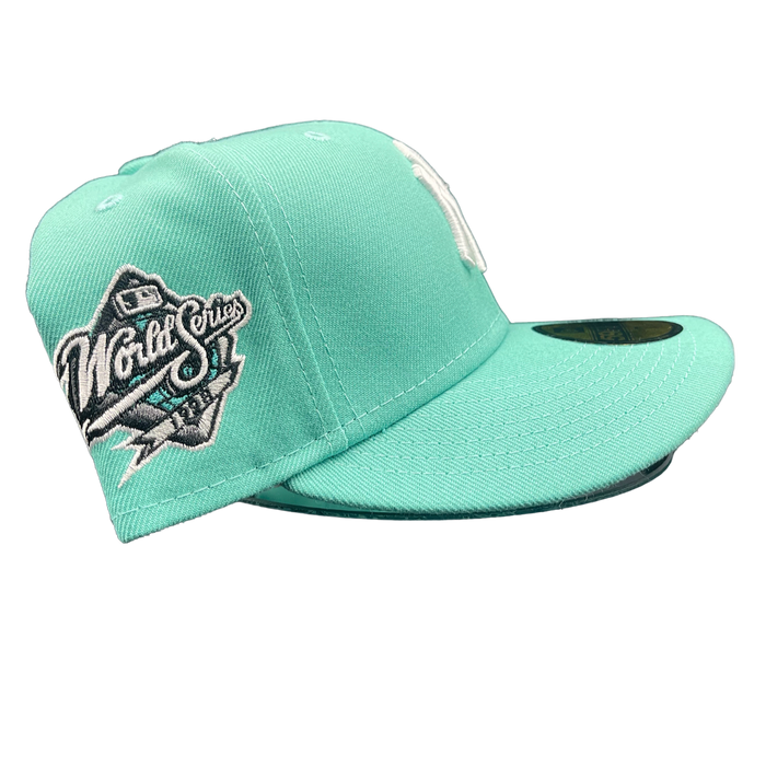 New York YANKEES MINT GREY UV 98 WS.
