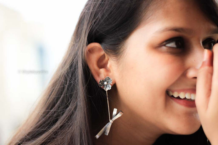 Qurbat Flower Knot Earrings