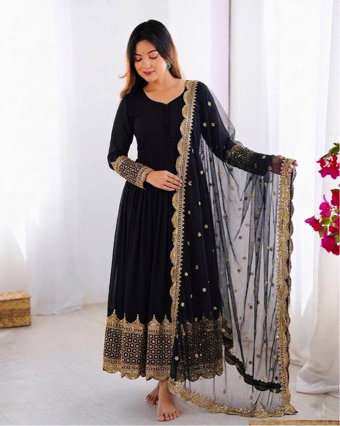 Stunning Ethnic Attire for Special Events