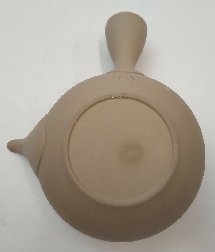 Takasuke Kiln (Y111) 高資陶苑: Tokoname Kyusu Tea Pot, Brown, Kikumaru Ceramic Mesh Strainer 250 ml