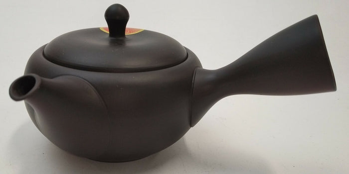 Takasuke Kiln (Y115) 高資陶苑: Tokoname Kyusu Tea Pot, Black, Kikumaru Ceramic Mesh Strainer 250 ml