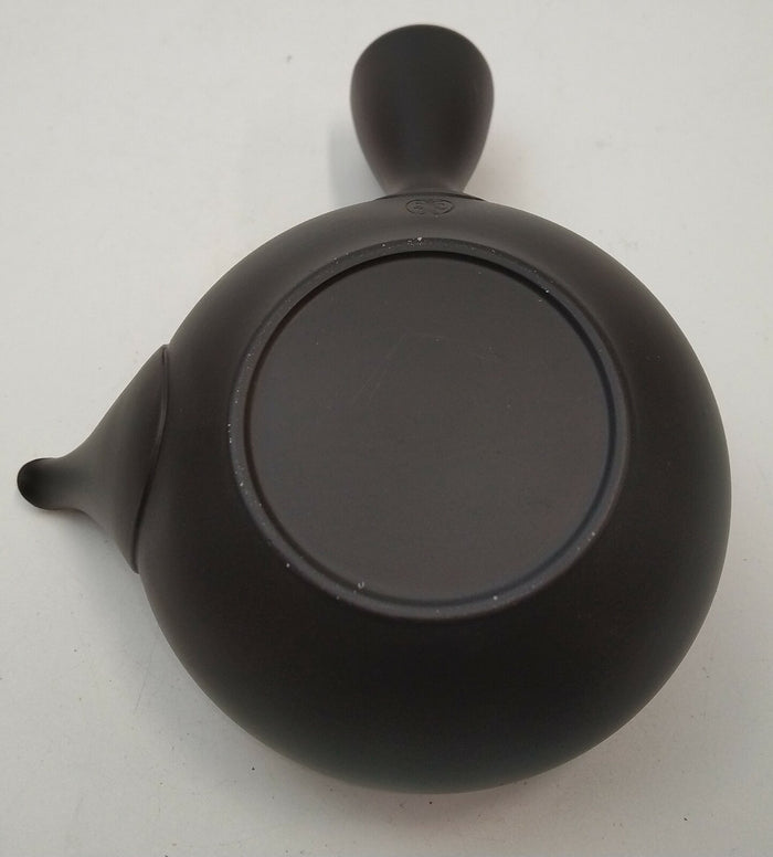 Takasuke Kiln (Y115) 高資陶苑: Tokoname Kyusu Tea Pot, Black, Kikumaru Ceramic Mesh Strainer 250 ml