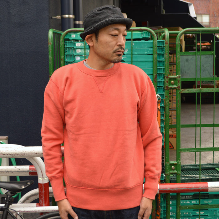 TwoMoon "92022"  V-gusset Set-in Sleeve Sweatshirt