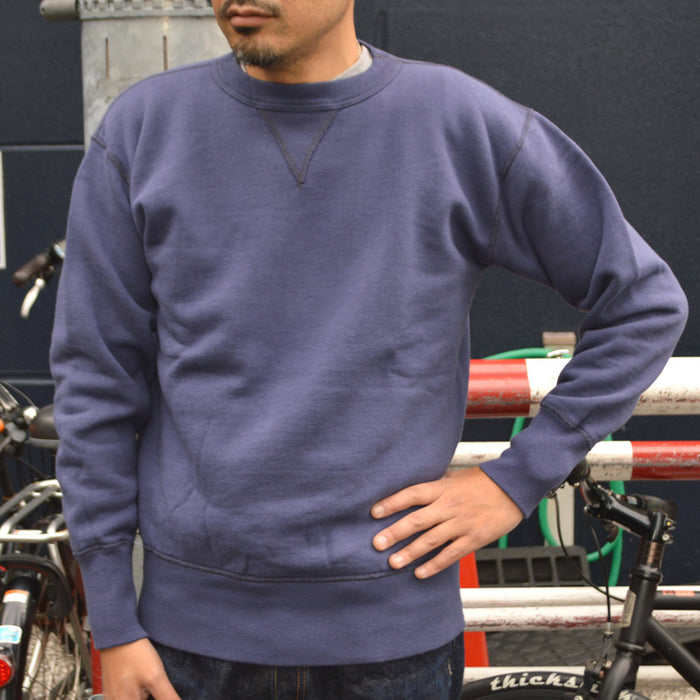 TwoMoon "92022"  V-gusset Set-in Sleeve Sweatshirt