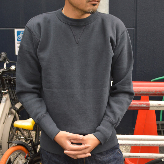 TwoMoon "92022"  V-gusset Set-in Sleeve Sweatshirt