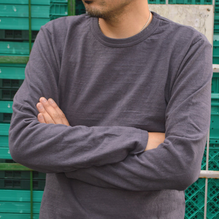 UES "602301" No. 8 Slab Nep Long Sleeve T-shirt